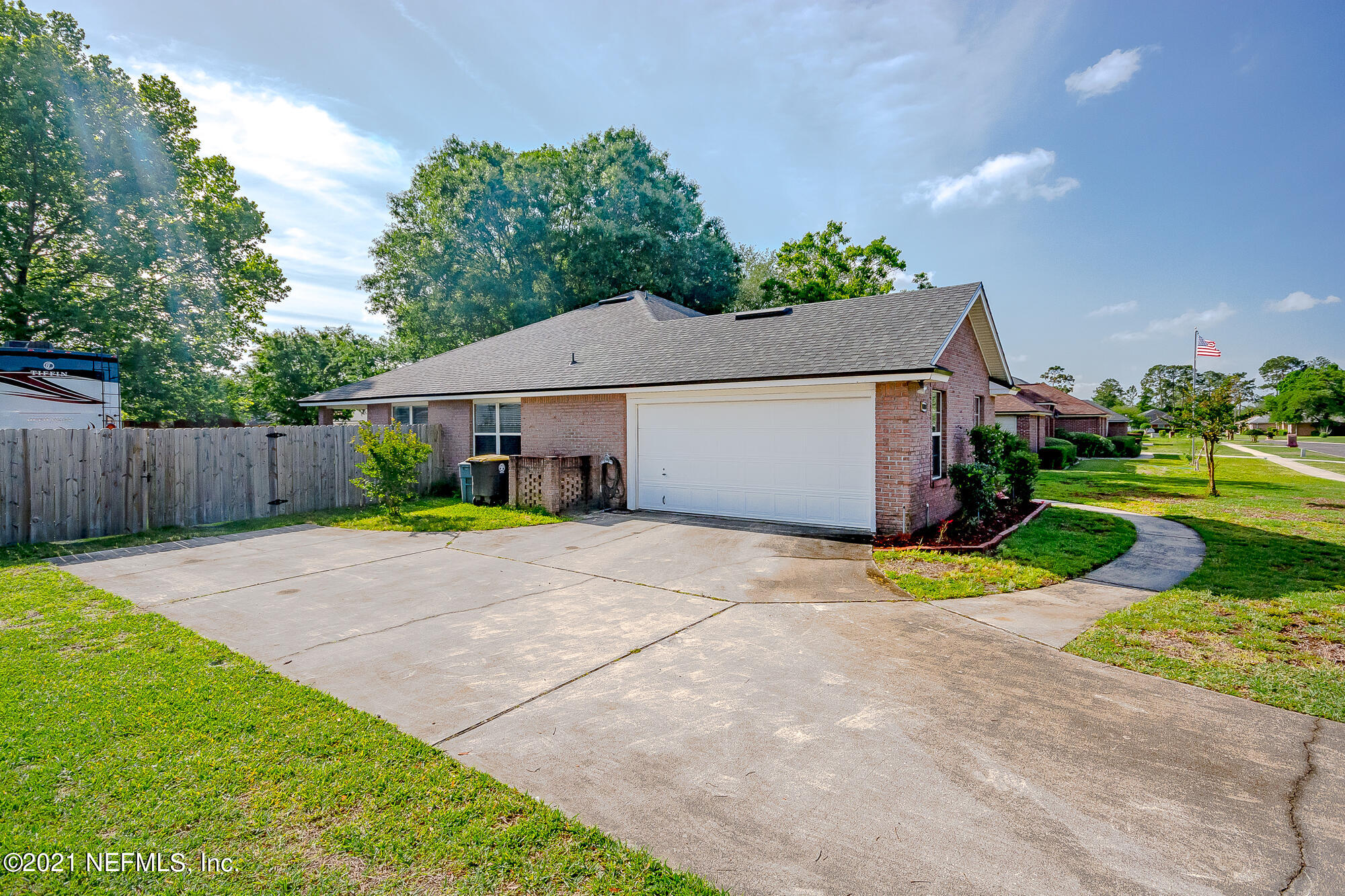 603 Whitfield Road Jacksonville, FL 32221 - Photo 2 of 32 Exterior Pic 2
