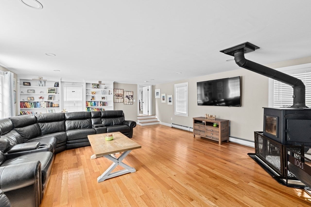 144 Spring Street Marshfield, MA 02050 - Photo 15 of 40 Gallery Image 15