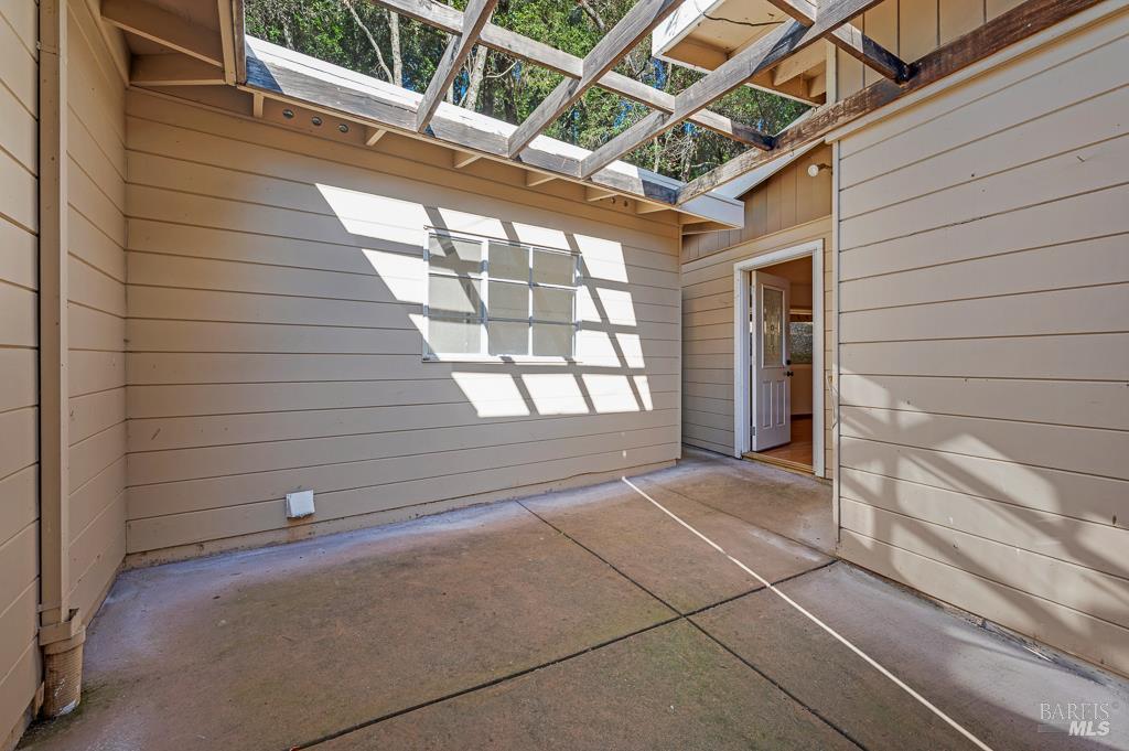 815 Dry Creek Road Healdsburg, CA 95448 - Photo 32 of 37