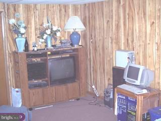 511 Glendale Road Upper Darby, PA 19082 - Photo 6 of 6