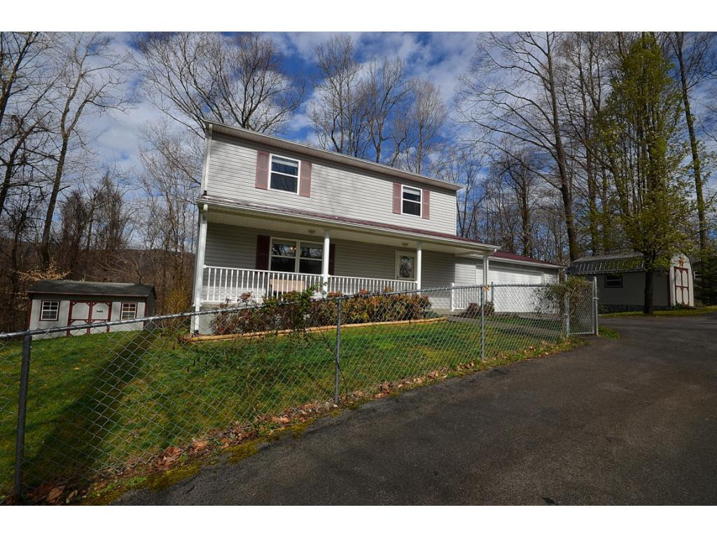 341 Golf Course Road Unicoi, TN 37692 - Photo 26 of 35 Photo 27