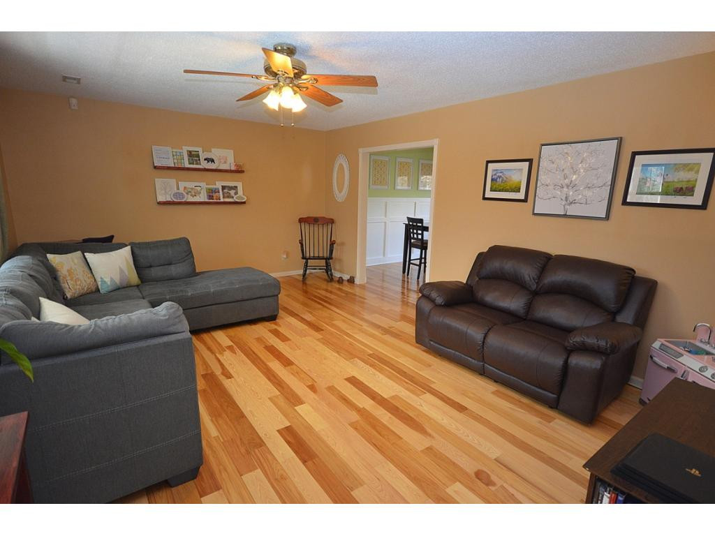 341 Golf Course Road Unicoi, TN 37692 - Photo 3 of 35 Photo 3