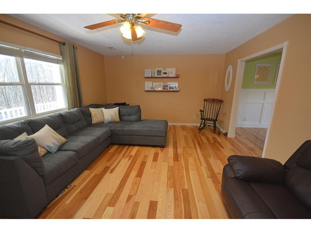 341 Golf Course Road Unicoi, TN 37692 - Photo 4 of 35 Photo 4