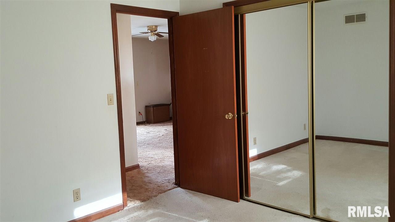 17812 North Centerville Road Edelstein, IL 61526 - Photo 15 of 21 Gallery Image 15