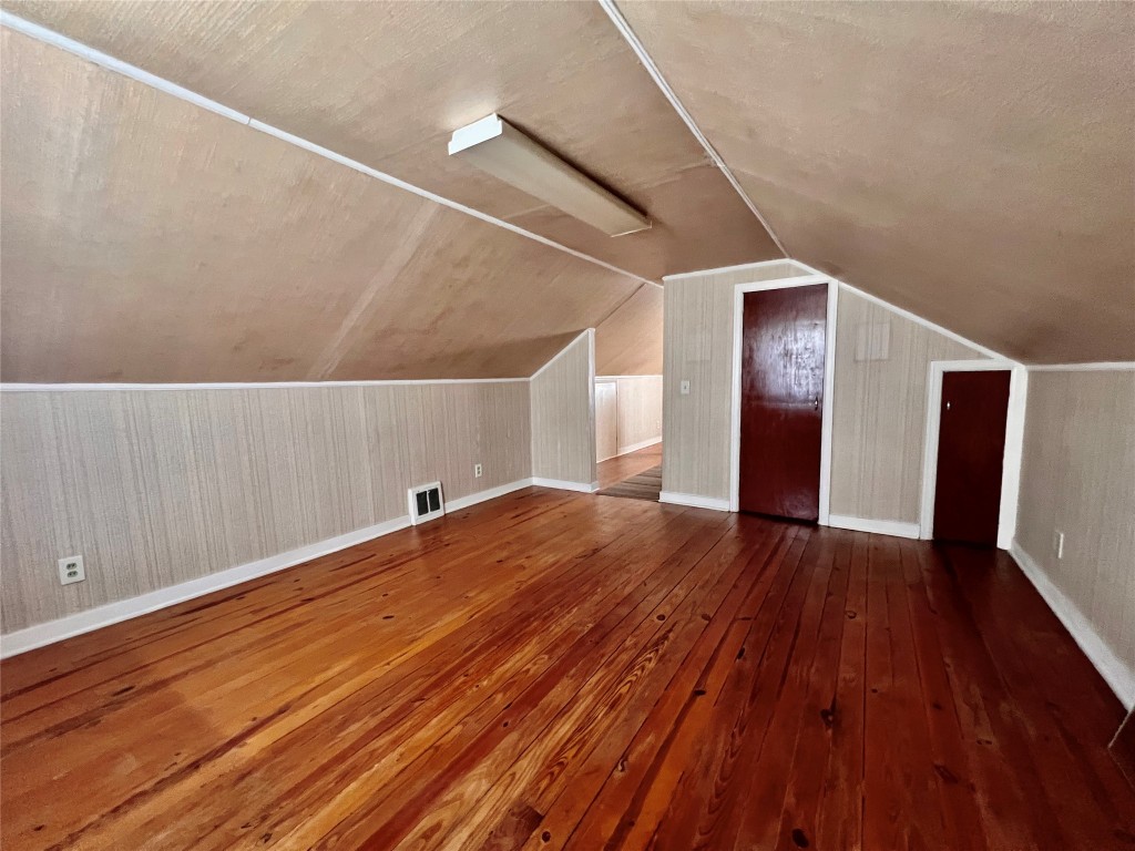 217 Kimble Road Vestal, NY 13850 - Photo 17 of 23 Gallery Image 17