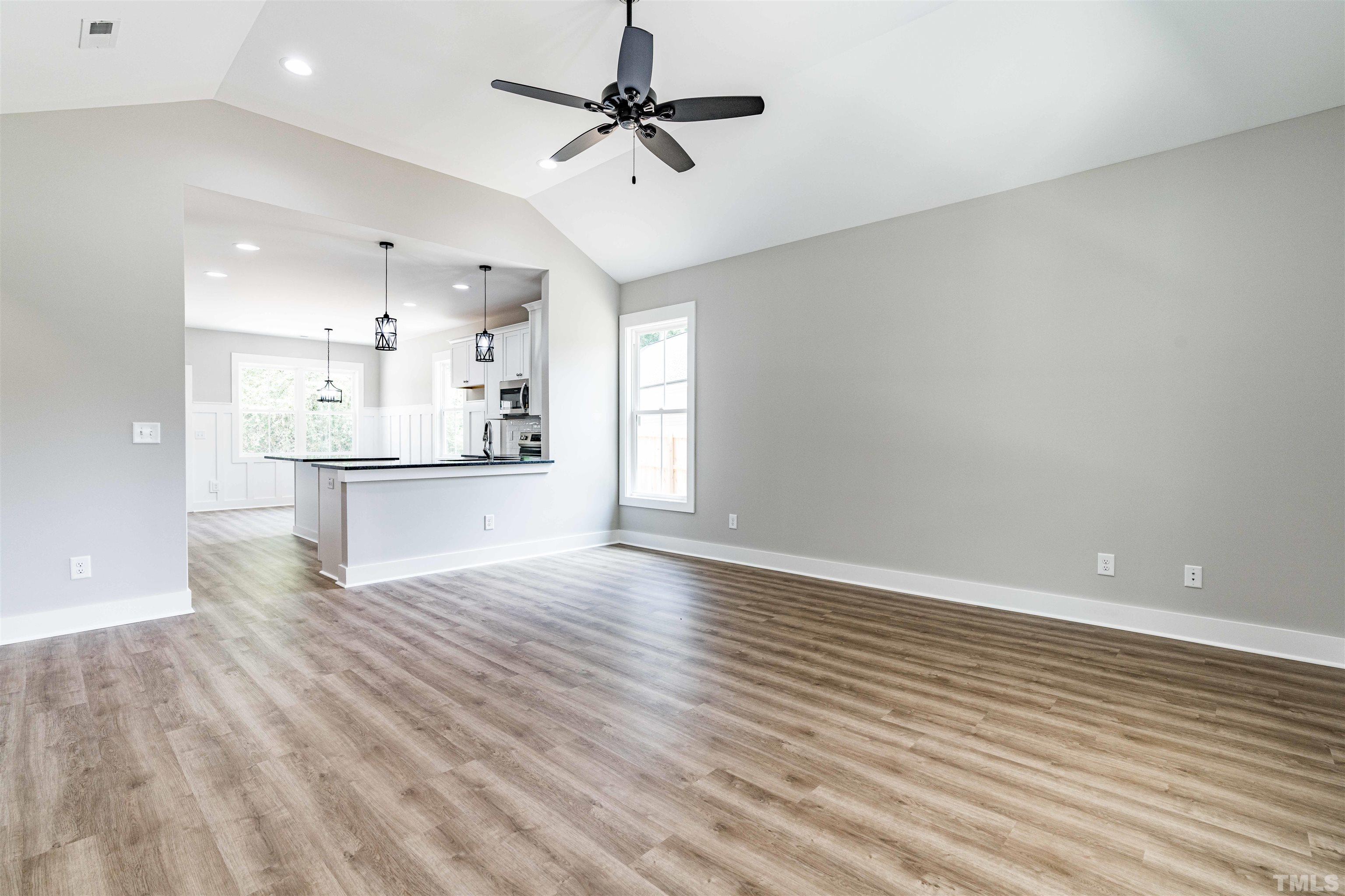 300 River Road Selma, NC 27576 - Photo 7 of 25 Gallery Image 7