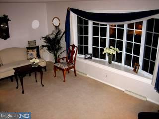 11610 Stevens Road Philadelphia, PA 19116 - Photo 4 of 6