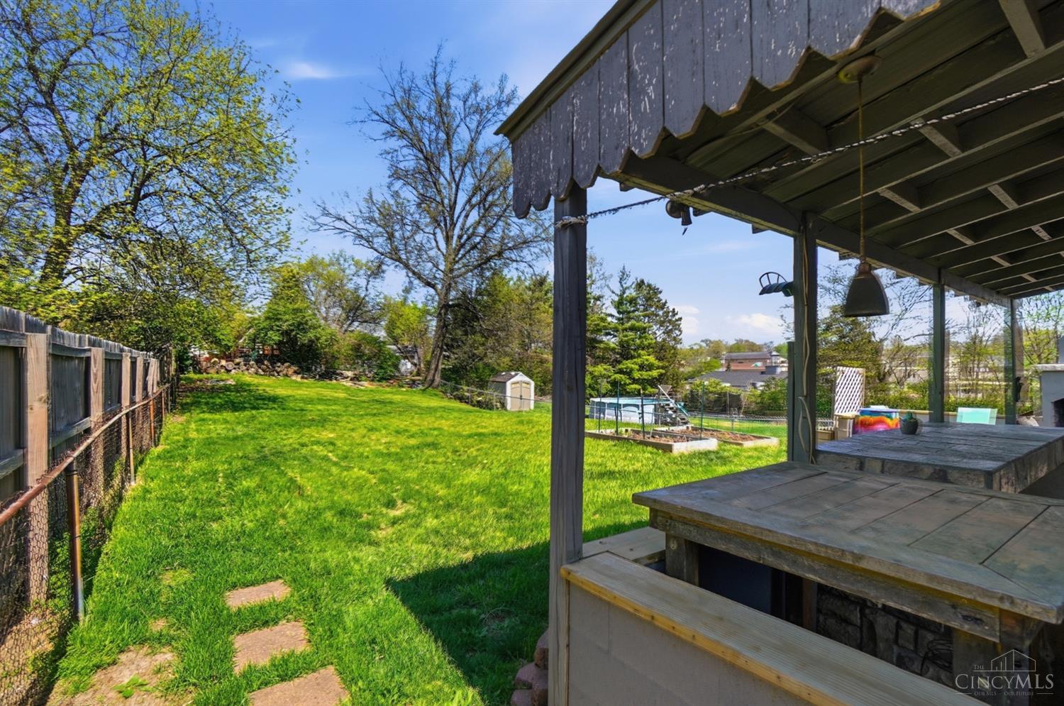 5450 Lawrence Road Cincinnati, OH 45248 - Photo 43 of 51