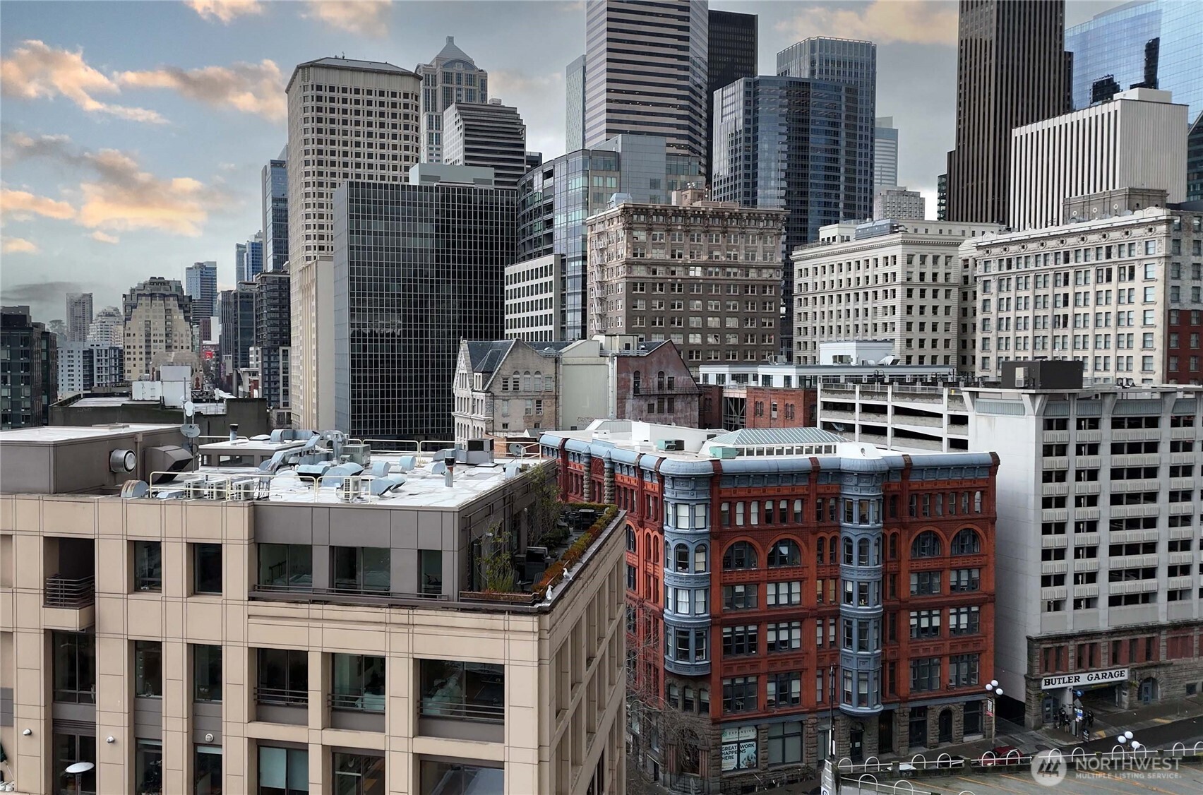 100 1st Avenue South, Unit 8 Seattle, WA 98104 - Photo 25 of 29 a view of a city that has tall buildings