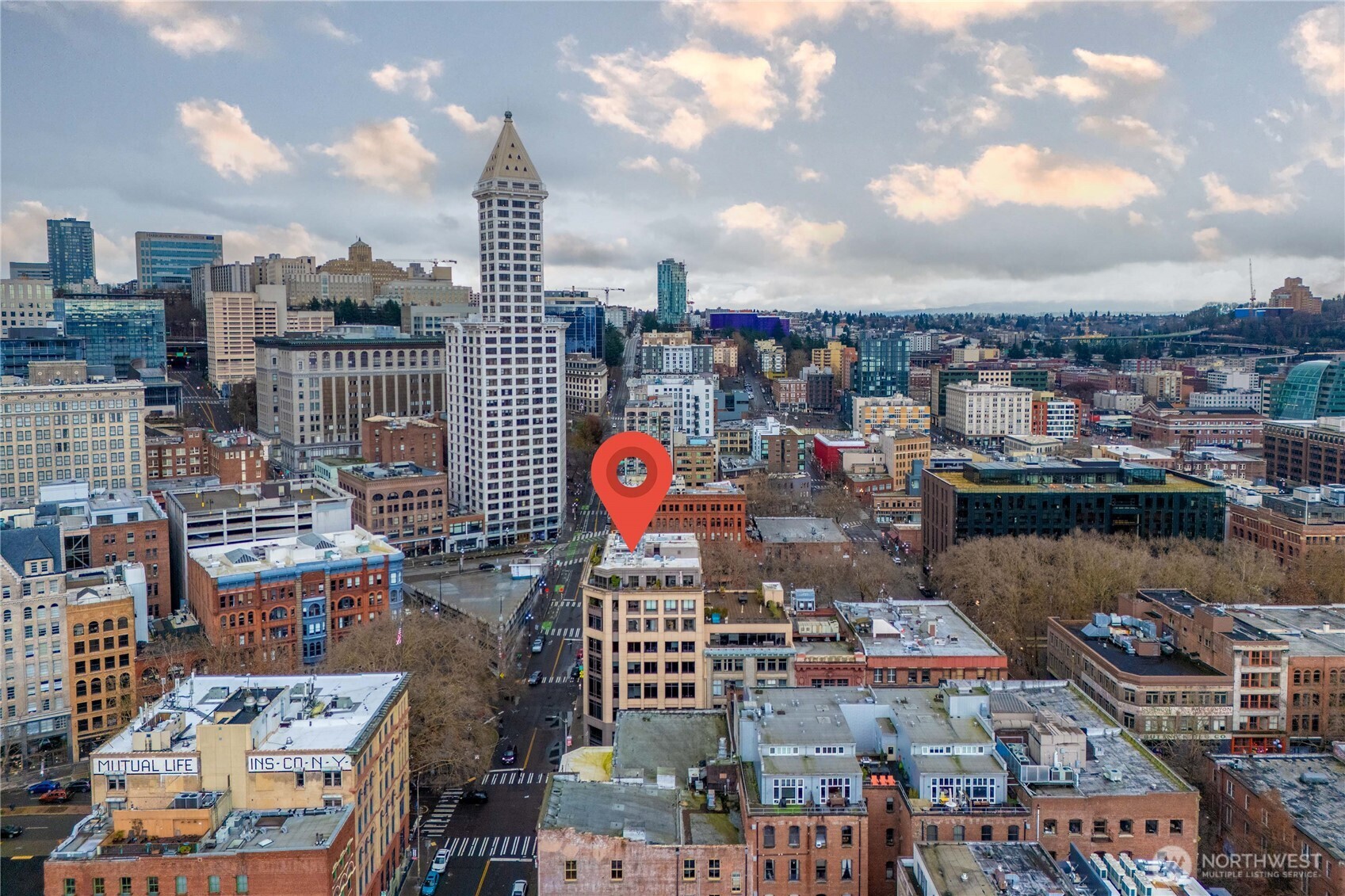 100 1st Avenue South, Unit 8 Seattle, WA 98104 - Photo 27 of 29 a city view