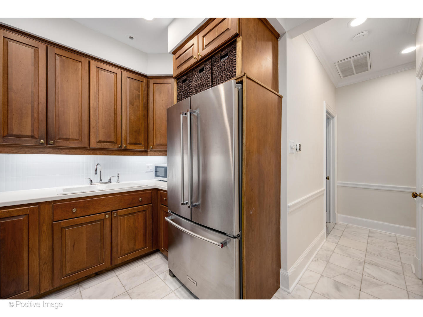 70 East Cedar Street, Unit 14WS Chicago, IL 60611 - Photo 11 of 20