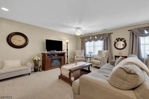 $325,000 | 64 Dayton Court, Unit 104, Hackettstown, NJ 07840