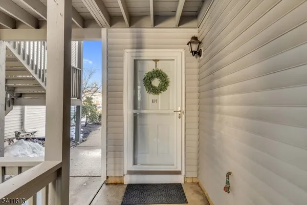 $325,000 | 64 Dayton Court, Unit 104, Hackettstown, NJ 07840