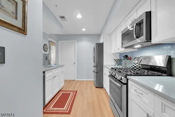 $325,000 | 64 Dayton Court, Unit 104, Hackettstown, NJ 07840
