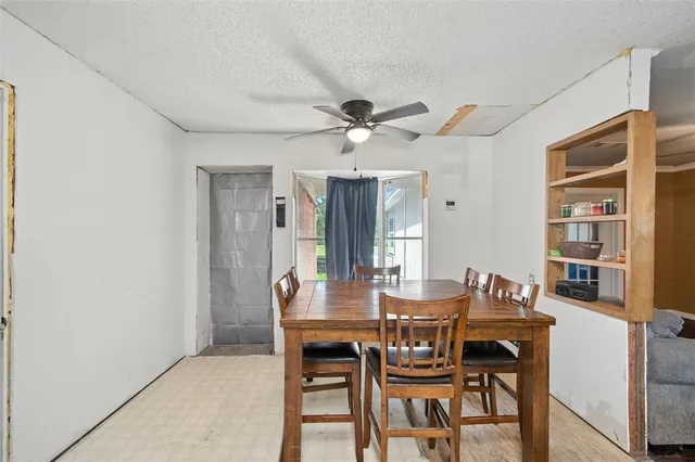 $274,000 | 23301 South State Highway 78, Leonard, TX 75452