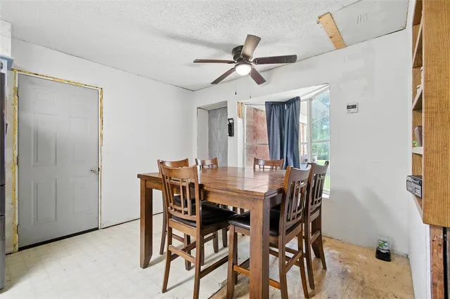 $274,000 | 23301 South State Highway 78, Leonard, TX 75452