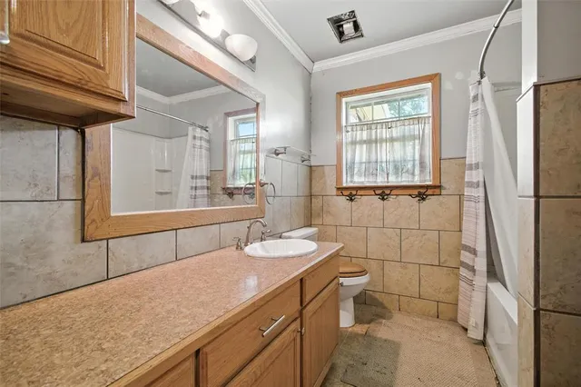 $274,000 | 23301 South State Highway 78, Leonard, TX 75452