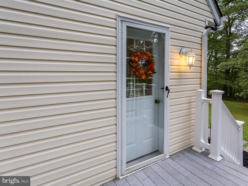 3619 Carrollton Road Upperco, MD 21155 - Photo 76 of 82 Side door/deck into the Laundry Room