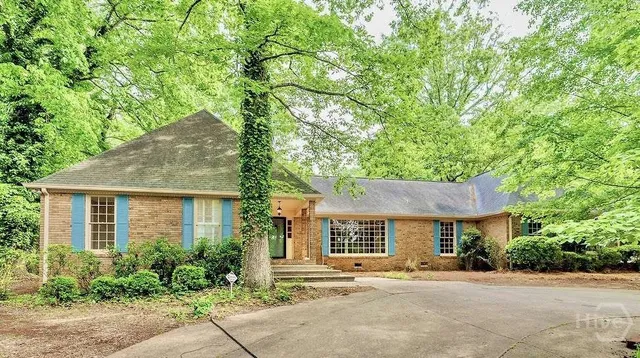 $535,000 | 139 Lake Forest Drive, Athens, GA 30607