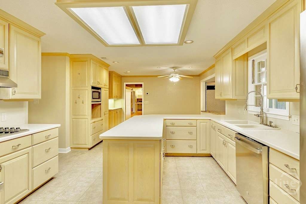 139 Lake Forest Drive Athens, GA 30607 - Photo 12 of 24