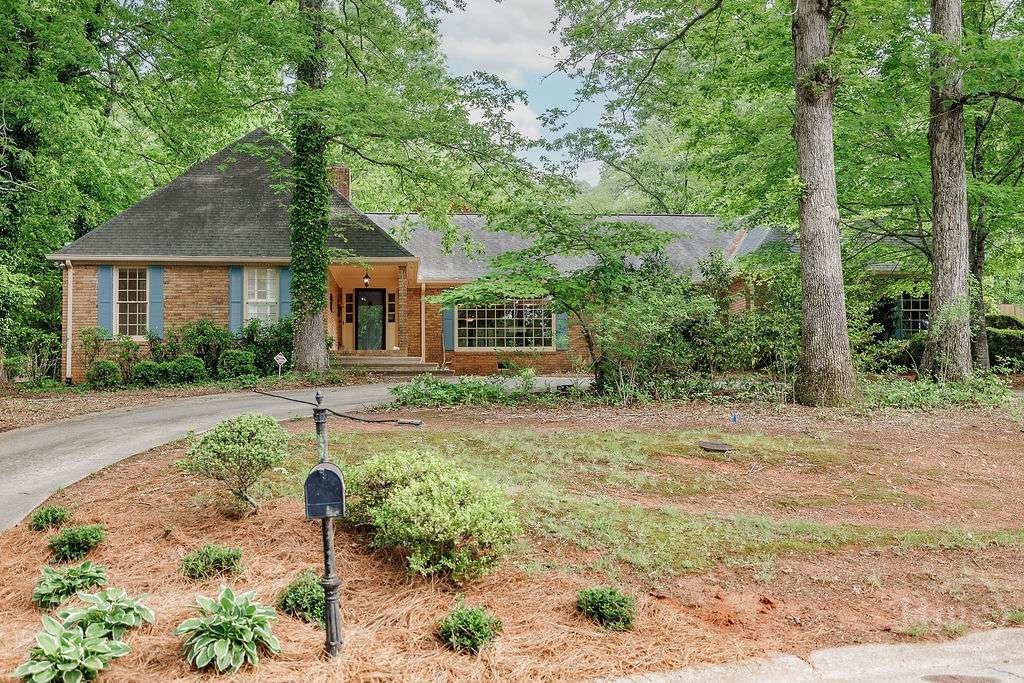 139 Lake Forest Drive Athens, GA 30607 - Photo 3 of 24