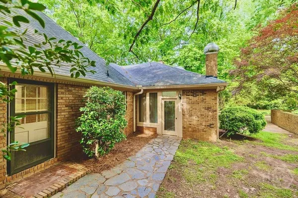$535,000 | 139 Lake Forest Drive, Athens, GA 30607