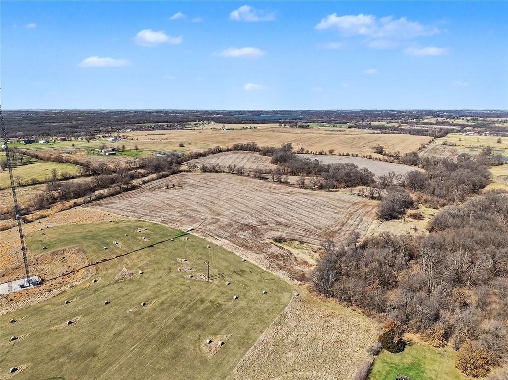 6606 County Road West Smithville, MO 64089 - Photo 10 of 15