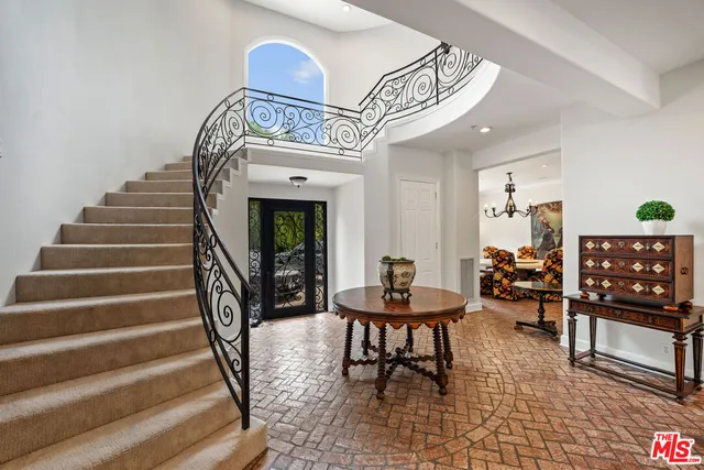 $2,099,000 | 6917 Solano Verde Drive, Somis, CA 93066