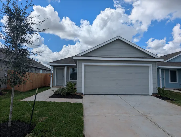 $166,140 | 1306 Charlotte Way, Wharton, TX 77488