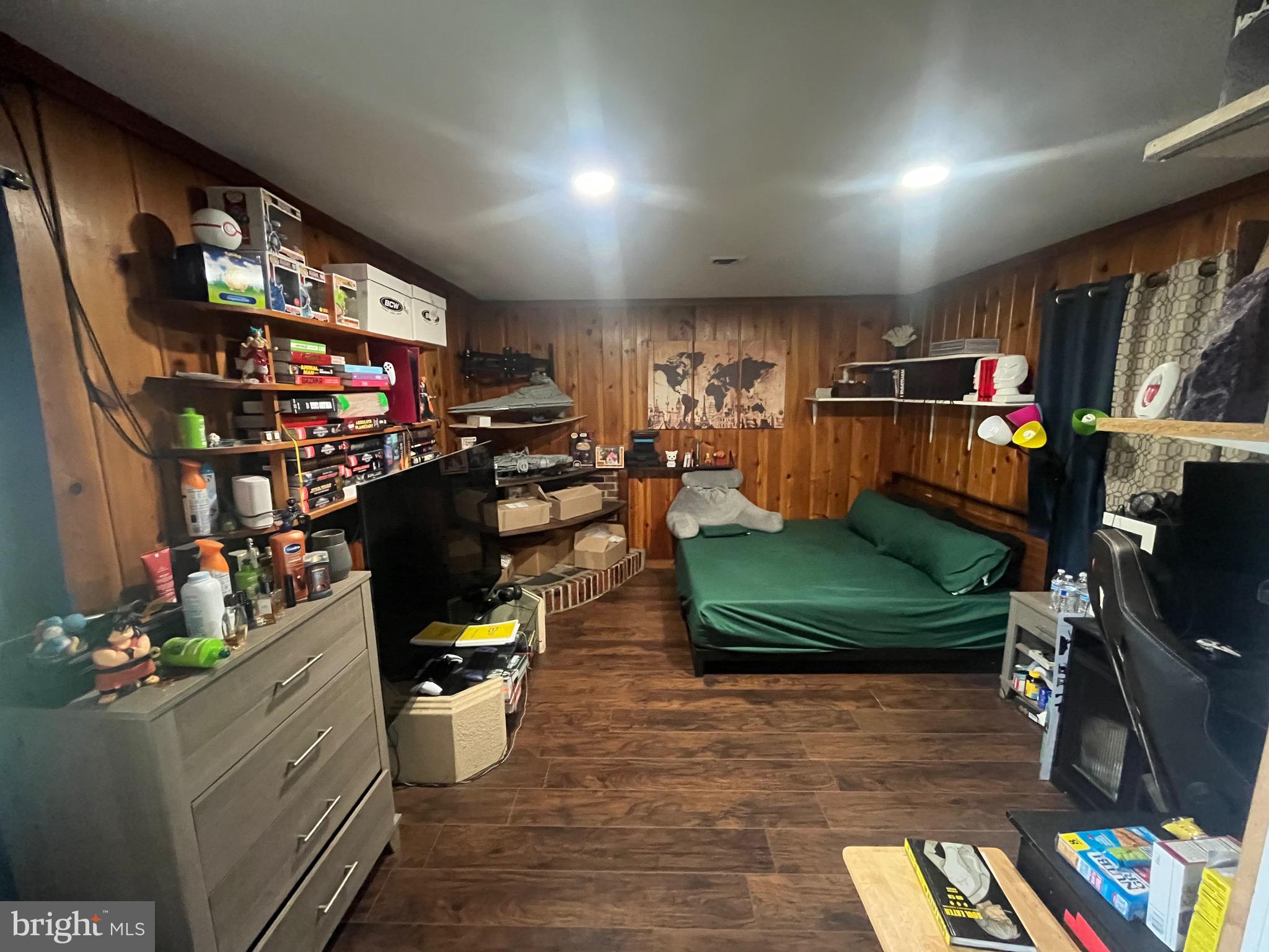 4111 Lawrence Street Alexandria, VA 22309 - Photo 26 of 42 a living room with furniture and a flat screen tv
