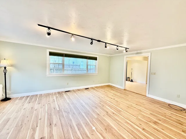 $2,500 | 23 Gardner Avenue, Unit 1, Brockton, MA 02302