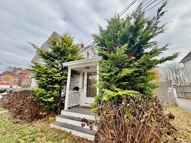 $2,500 | 23 Gardner Avenue, Unit 1, Brockton, MA 02302