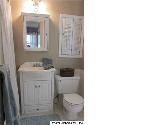 2517 Chatwood Road Birmingham, AL 35226 - Photo 6 of 15