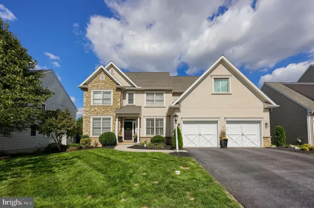 $750,000 | 307 Bowyer Lane, Lititz, PA 17543