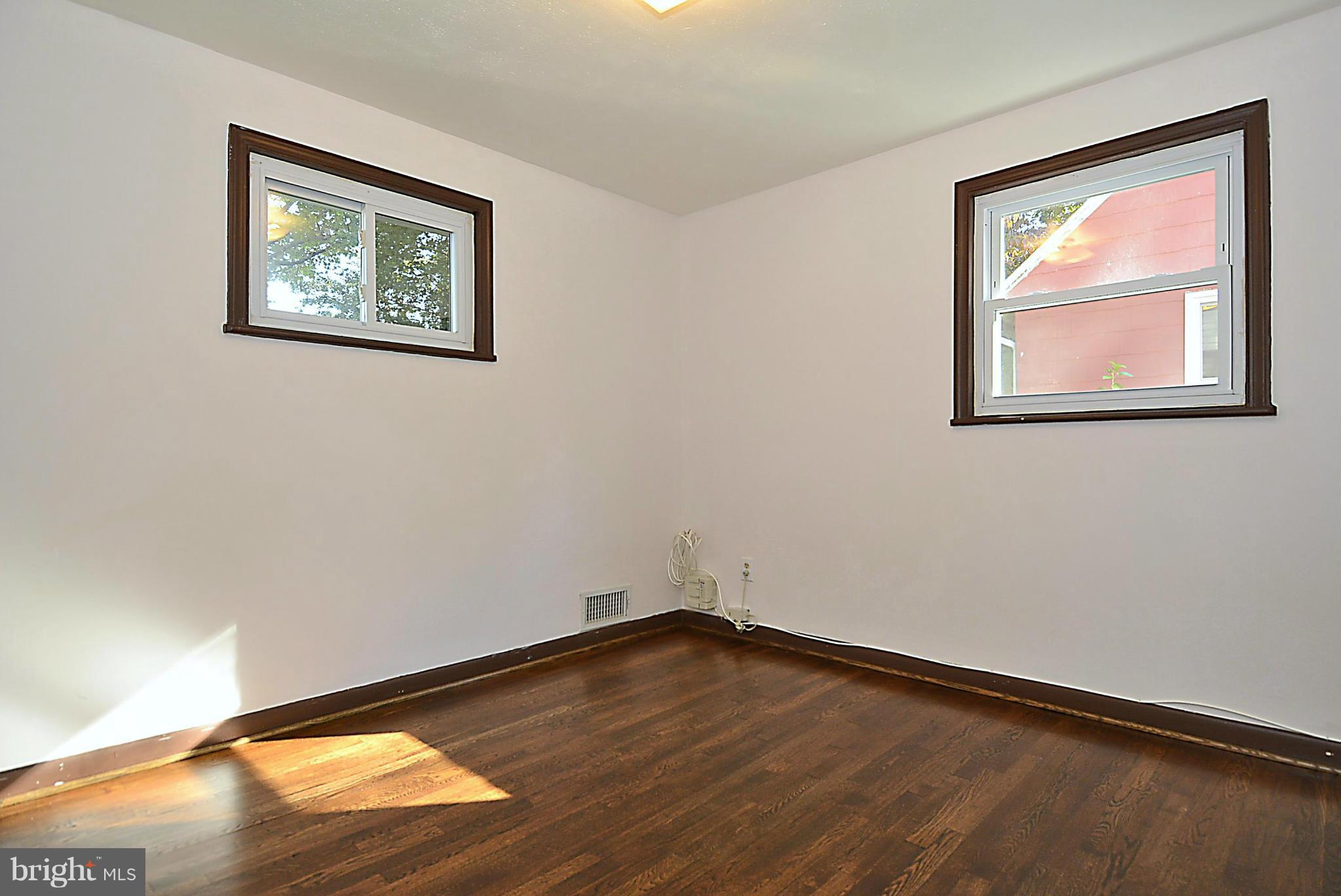 1007 Kerwin Road Silver Spring, MD 20901 - Photo 16 of 26 Bedroom