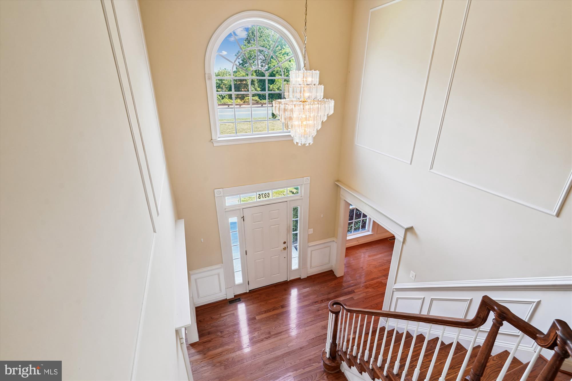 6975 Idylwood Road Falls Church, VA 22043 - Photo 5 of 67 Open to below