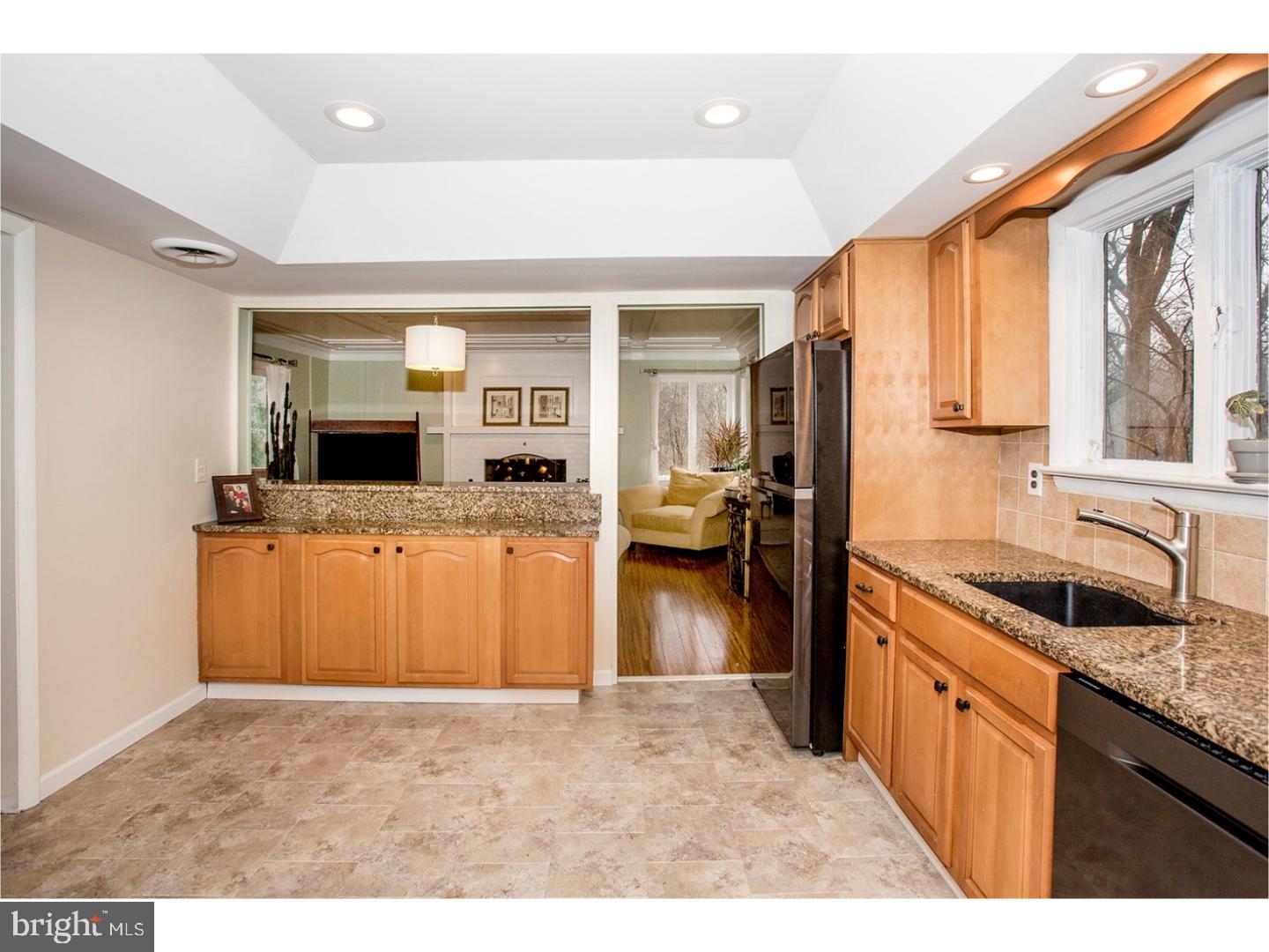 90 Lochatong Road Ewing, NJ 08628 - Photo 7 of 25 Gallery Image 7