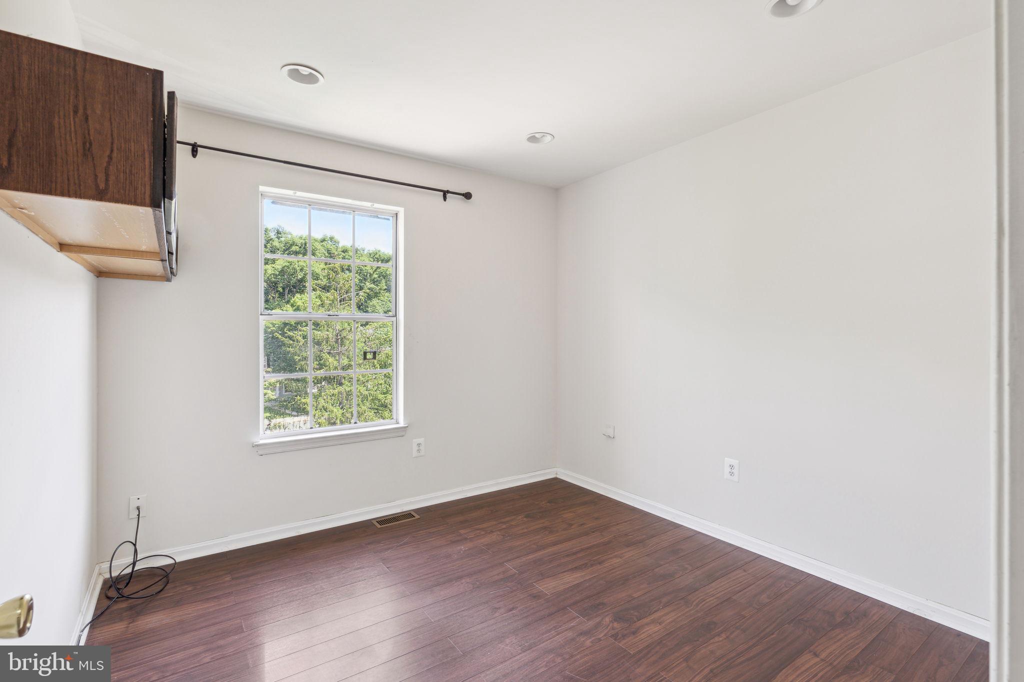 12236 Bare Bush Path Columbia, MD 21044 - Photo 24 of 34 Bedroom 3
