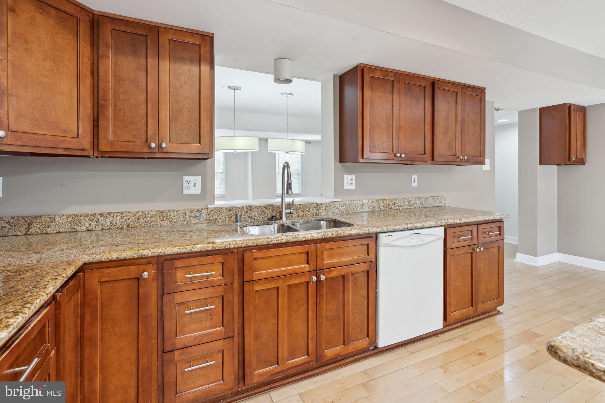 12236 Bare Bush Path Columbia, MD 21044 - Photo 7 of 34 Kitchen