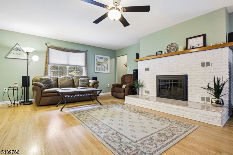41 Carey Road Succasunna, NJ 07876 - Photo 6 of 21