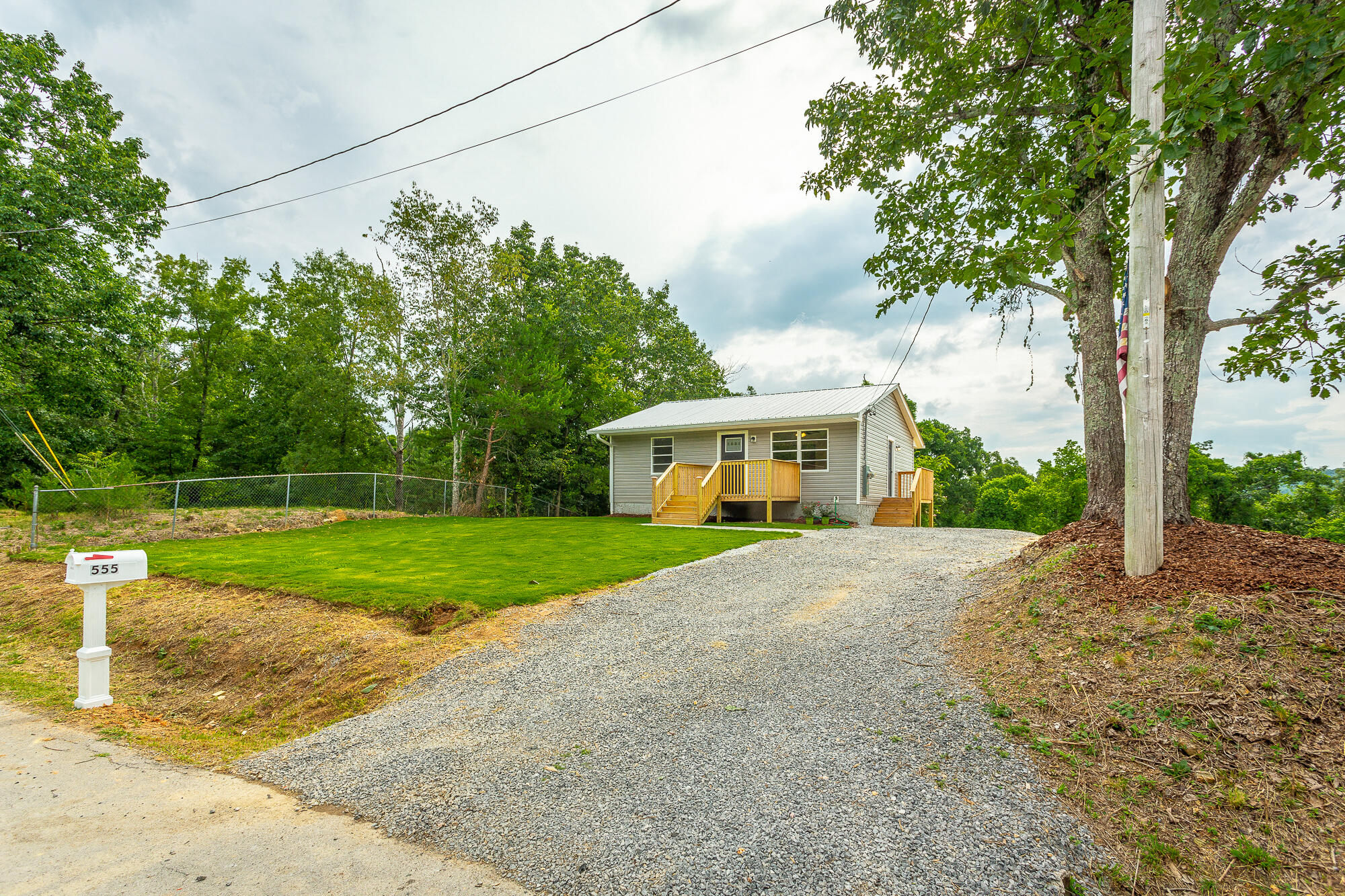 555 Ridgeland Road Rossville, GA 30741 - Photo 3 of 54 555 Ridgeland Rd. HD-1