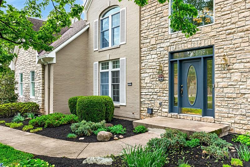 9967 Humphrey Road Cincinnati, OH 45242 - Photo 2 of 81