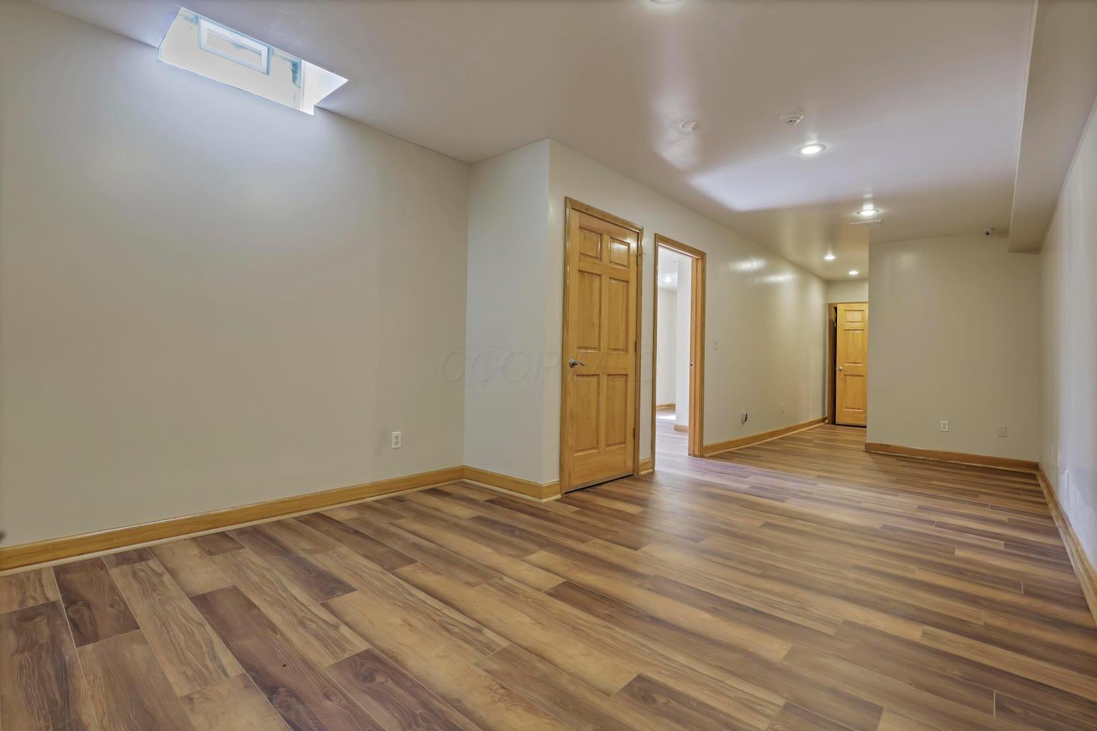 4037 Dublin Road Hilliard, OH 43026 - Photo 25 of 37 20220921140750533048000000-o