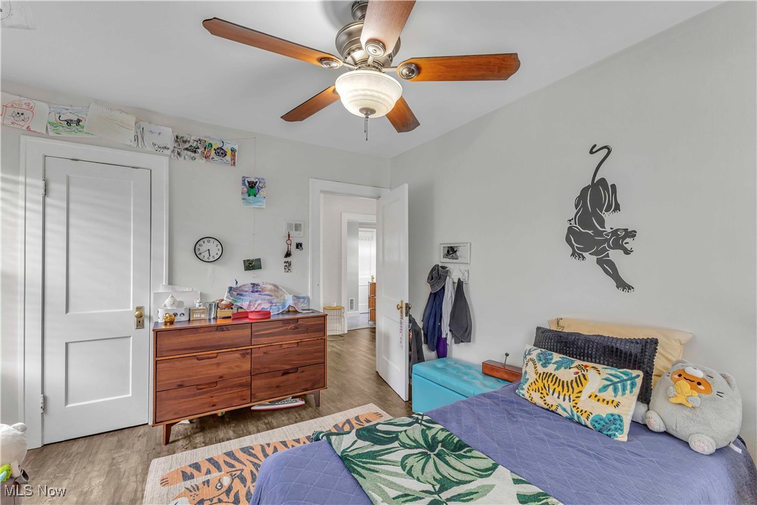 3242 Cedarbrook Road Cleveland, OH 44118 - Photo 16 of 24 Bedroom with wood finished floors and ceiling fan