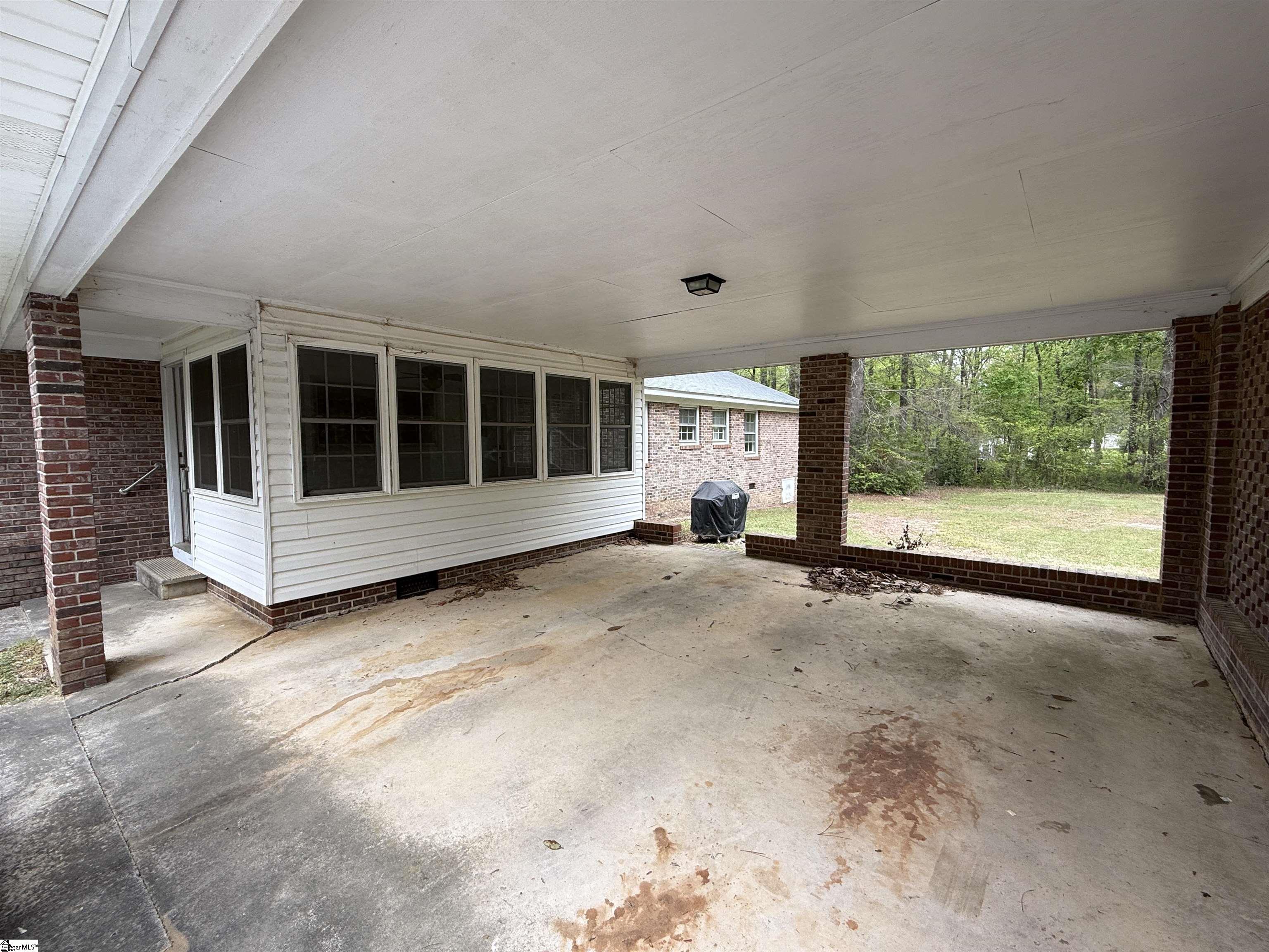 736 Sunset Boulevard Clinton, SC 29325 - Photo 19 of 26