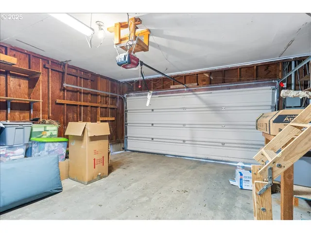 $464,999 | 240 Northeast 10th Court, Newport, OR 97365