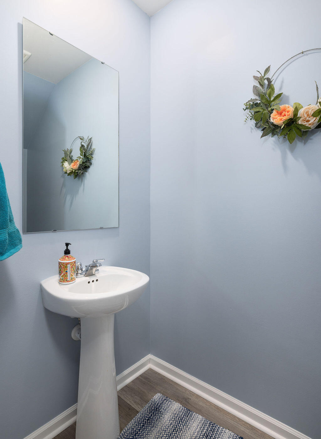 538 Spanish Wells Road Summerville, SC 29486 - Photo 13 of 41 half bath