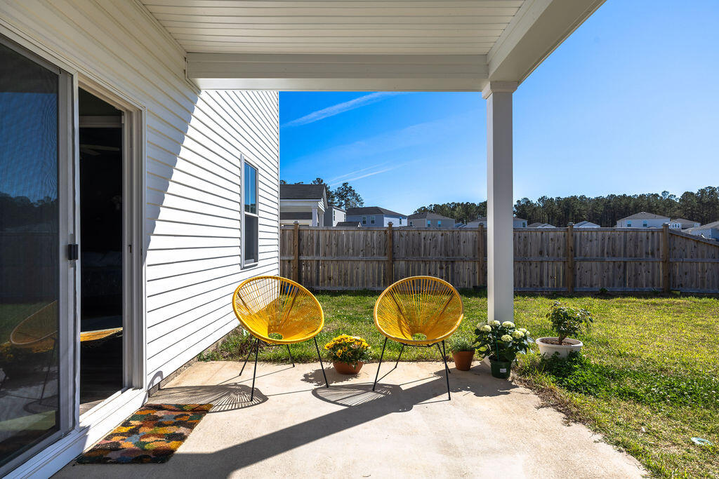 538 Spanish Wells Road Summerville, SC 29486 - Photo 37 of 41 covered patio