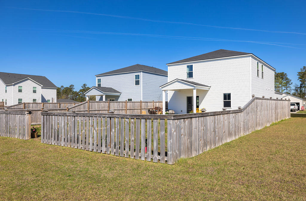 538 Spanish Wells Road Summerville, SC 29486 - Photo 40 of 41 fenced in backyard