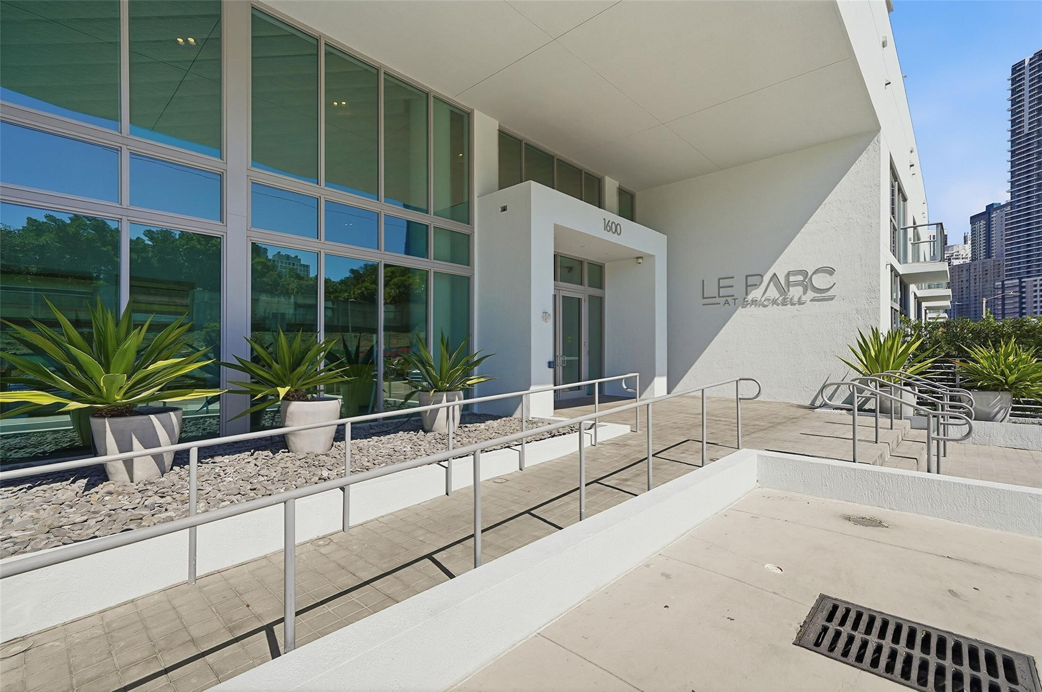 1600 Southwest 1st Avenue, Unit 510 Miami, FL 33129 - Photo 3 of 75 Photo 3